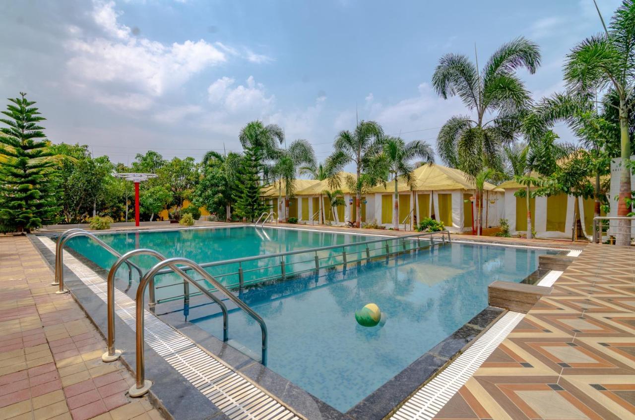 Natures Dreamland Holiday Homes, Igatpuri Esterno foto