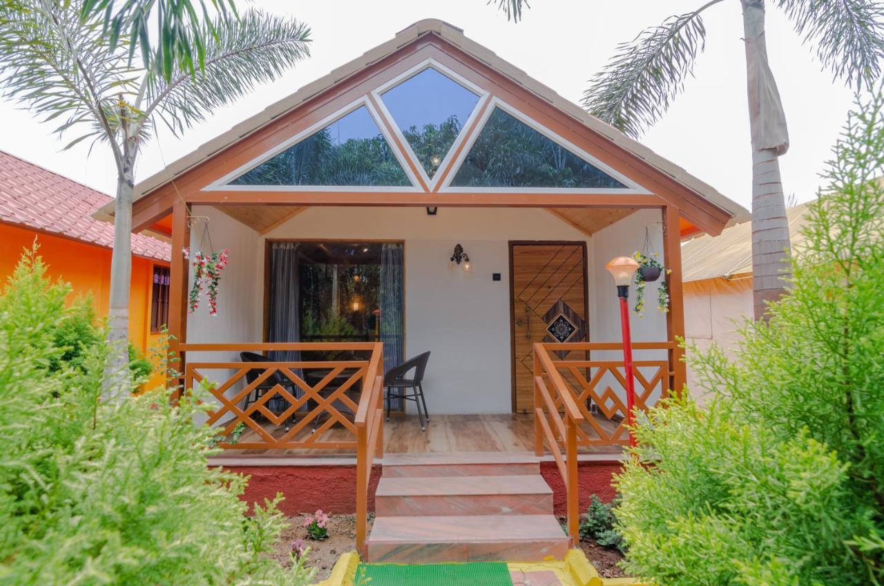 Natures Dreamland Holiday Homes, Igatpuri Esterno foto