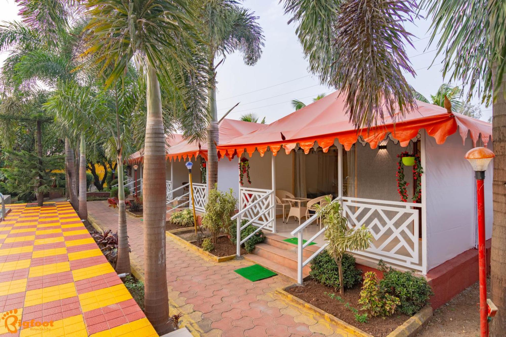 Natures Dreamland Holiday Homes, Igatpuri Esterno foto