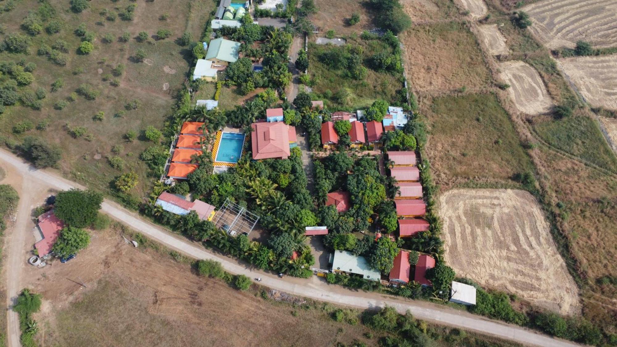 Natures Dreamland Holiday Homes, Igatpuri Esterno foto