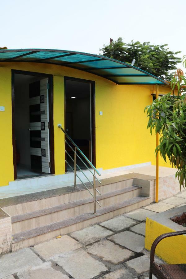 Natures Dreamland Holiday Homes, Igatpuri Esterno foto